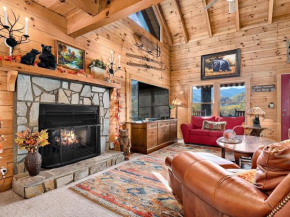 BearHavencabinfun 3 story Log Cabin Mountain View,Hot Tub, sleeps 10 Maggie Valley